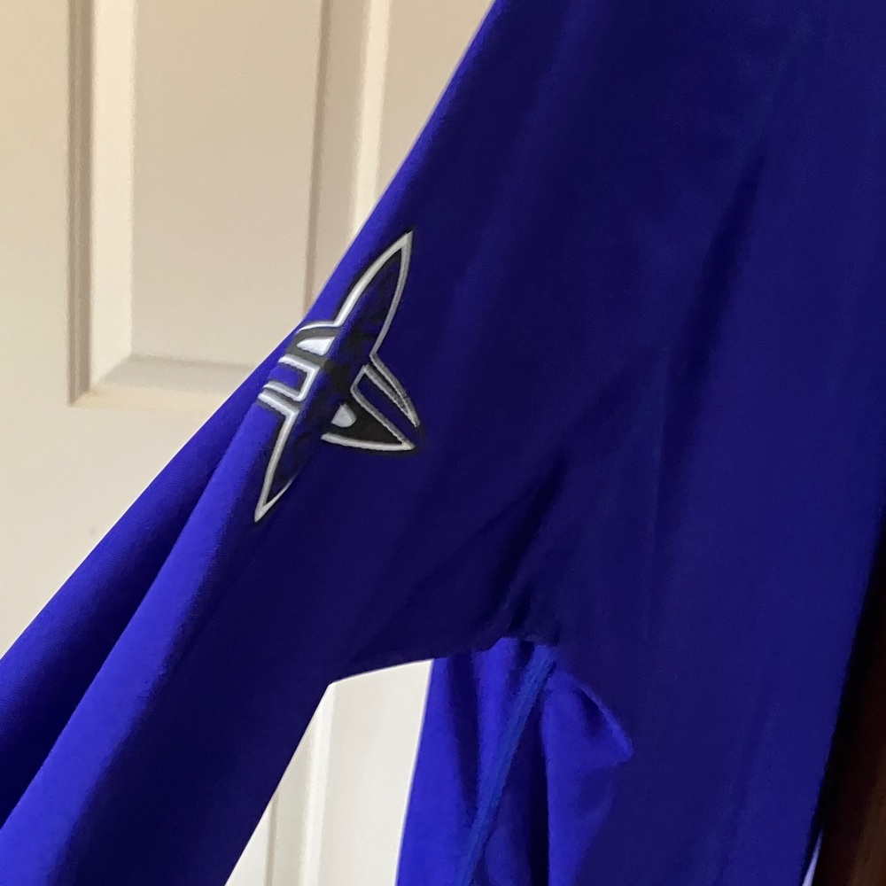 O'Neill Vibrant Blue Rash Guard - Picture 3 of 5